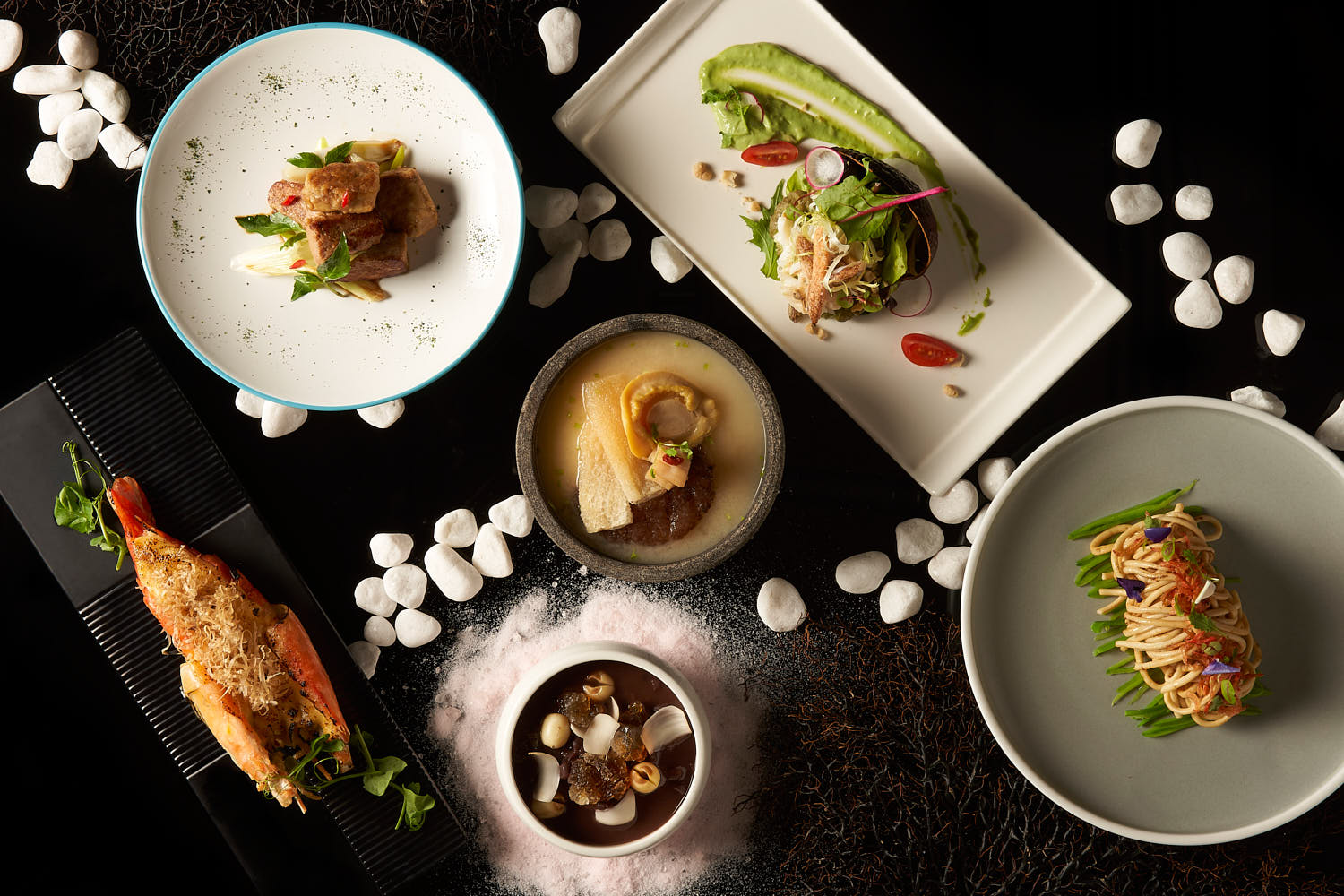 Overhead view of Crystal Jades's main dishes.